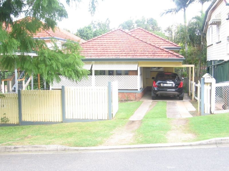 11 Eagar Street, Ashgrove QLD 4060