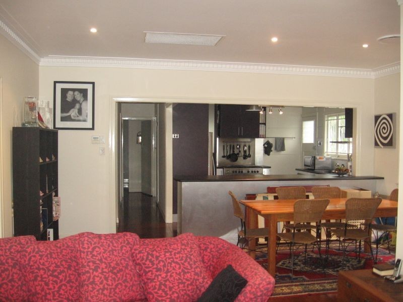 11 Eagar Street, Ashgrove QLD 4060