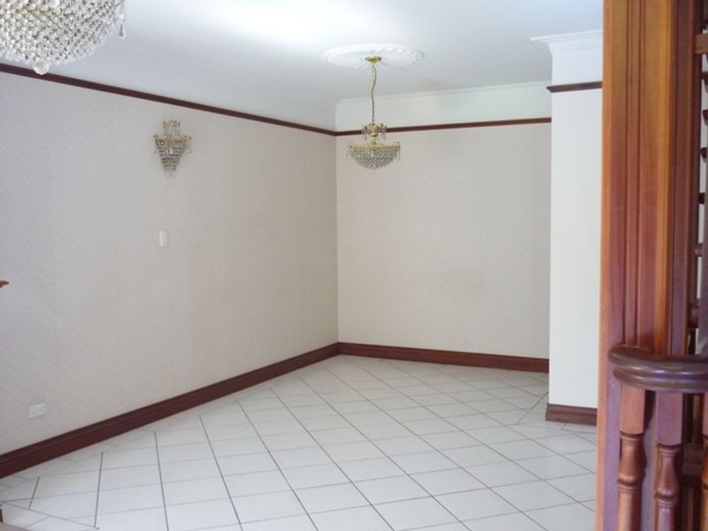 3/31 Foxton Street, Indooroopilly QLD 4068