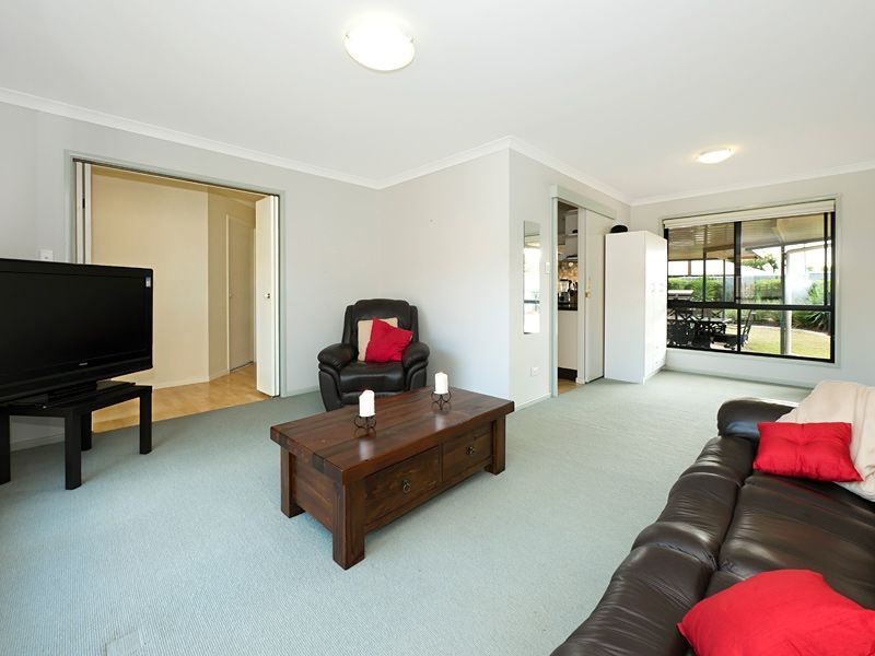 56 Crestwood Place, Moggill QLD 4070