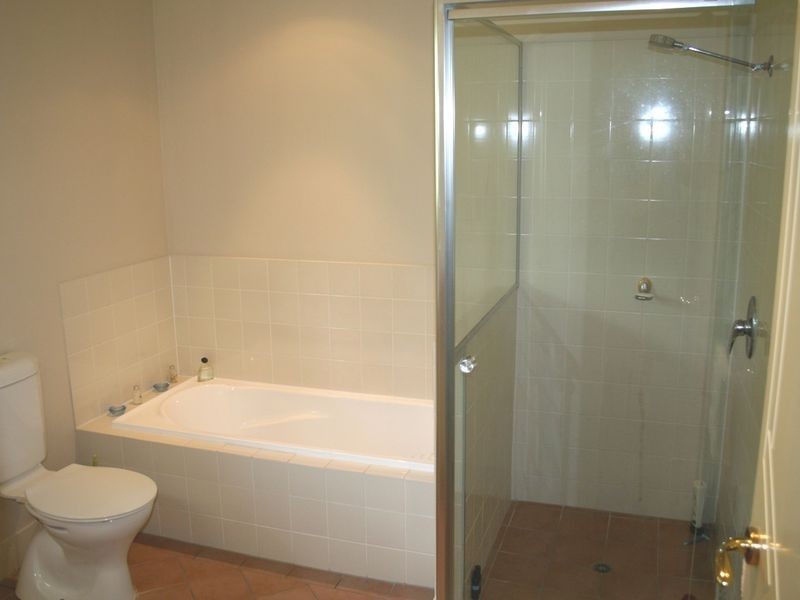 9/47 Newcomen Street, Indooroopilly QLD 4068