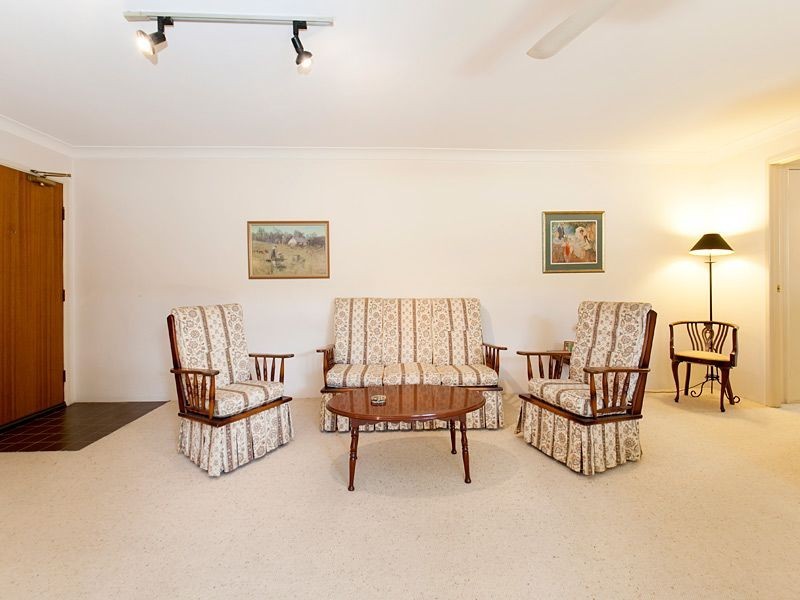 2/116 Clarence Road, Indooroopilly QLD 4068