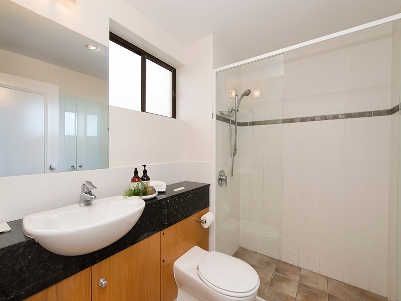 101A/32 Swann Road, Taringa QLD 4068