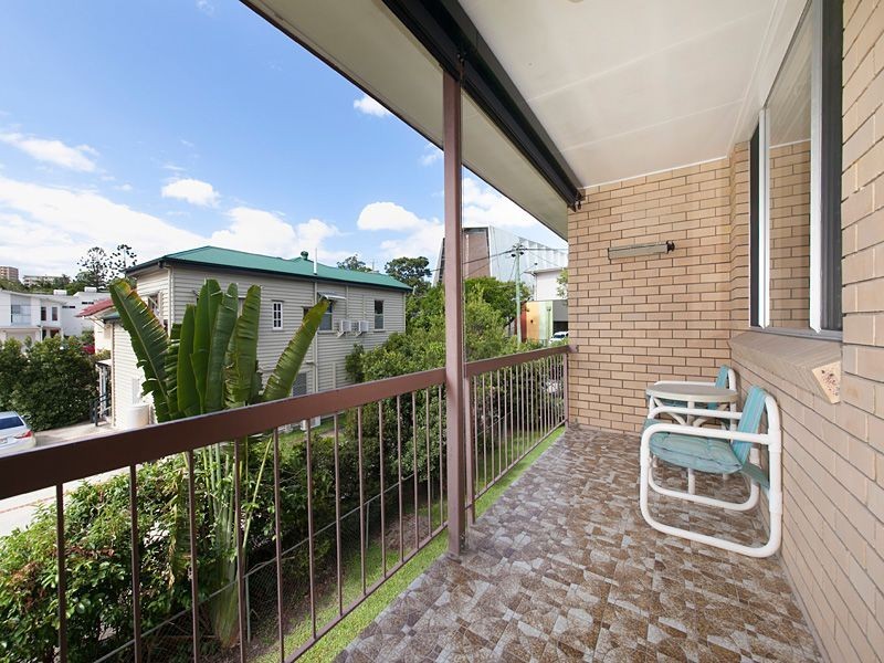 4/91 Central Avenue, Indooroopilly QLD 4068