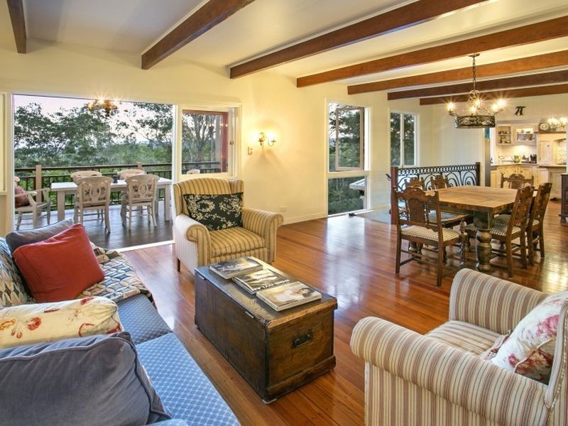 405 Pullenvale Road, Pullenvale QLD 4069