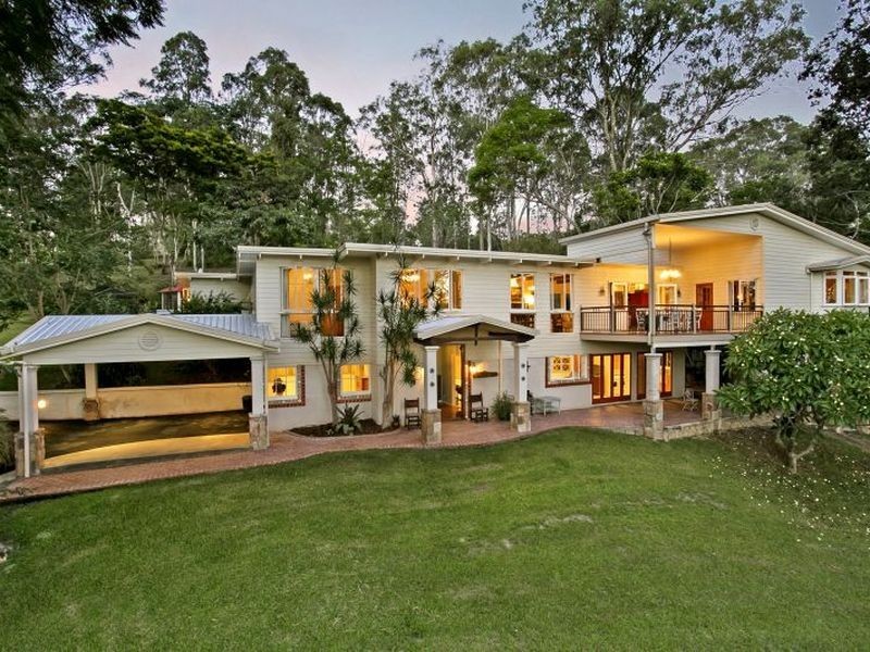 405 Pullenvale Road, Pullenvale QLD 4069