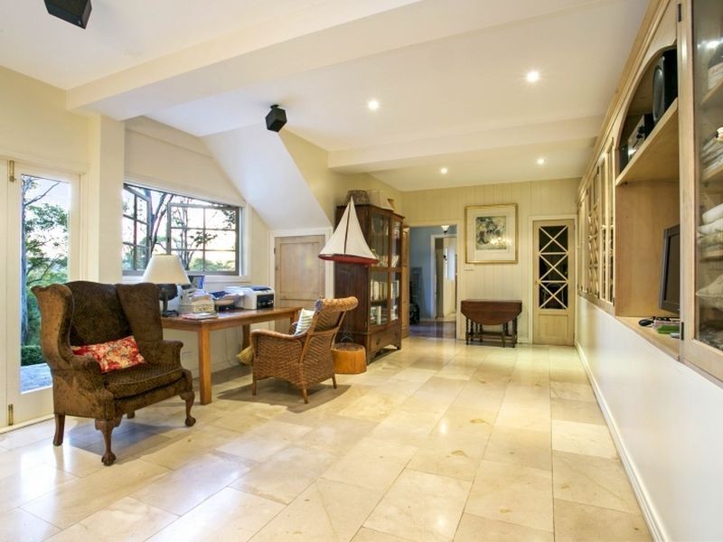 405 Pullenvale Road, Pullenvale QLD 4069