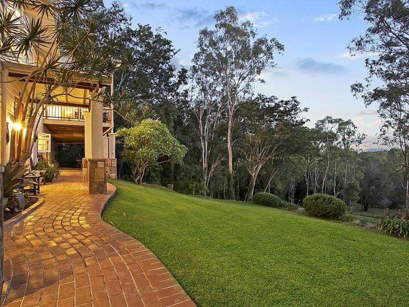 405 Pullenvale Road, Pullenvale QLD 4069