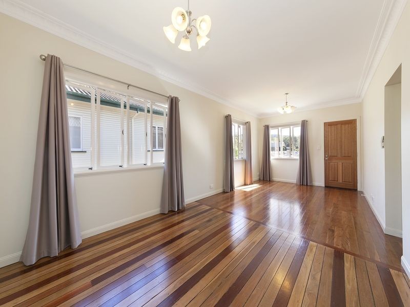 45 Witton Road, Indooroopilly QLD 4068