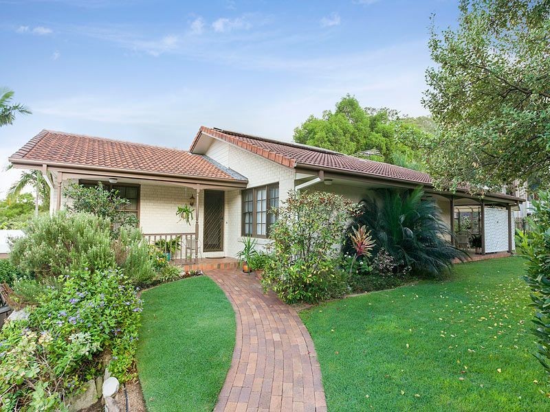 14 Mirbelia Street, Kenmore Hills QLD 4069