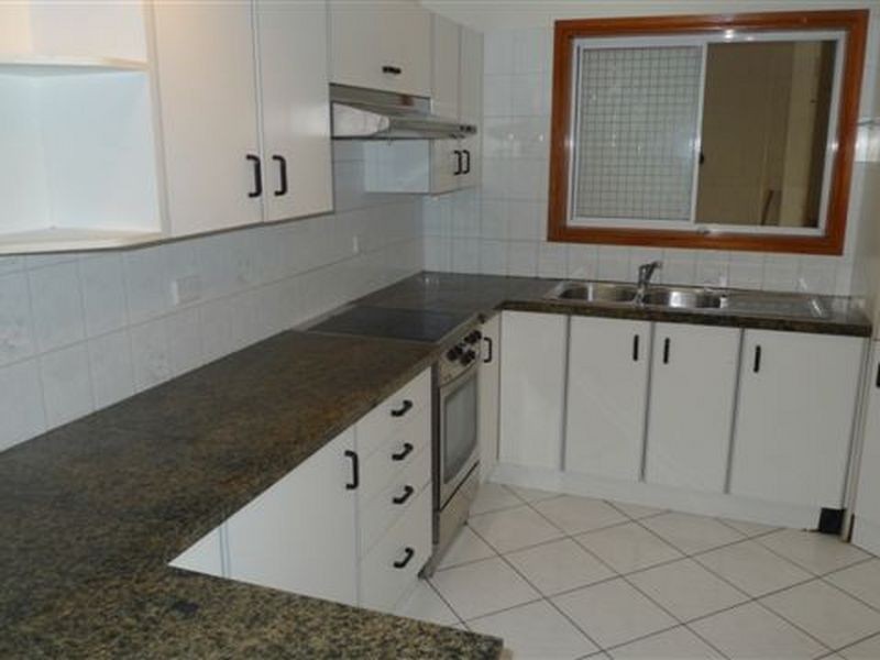 17 Marmion Parade, Taringa QLD 4068