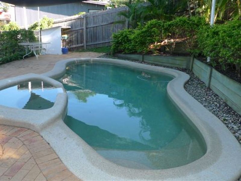 17 Marmion Parade, Taringa QLD 4068