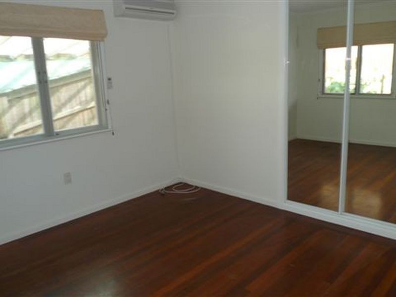 17 Marmion Parade, Taringa QLD 4068