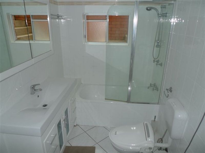 17 Marmion Parade, Taringa QLD 4068