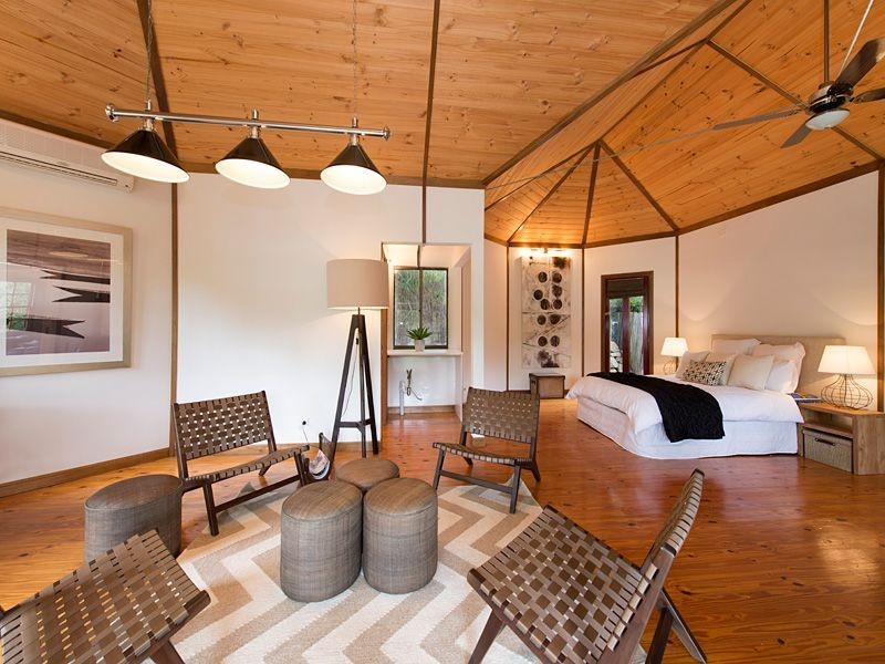 35 Leander Street, Chapel Hill QLD 4069