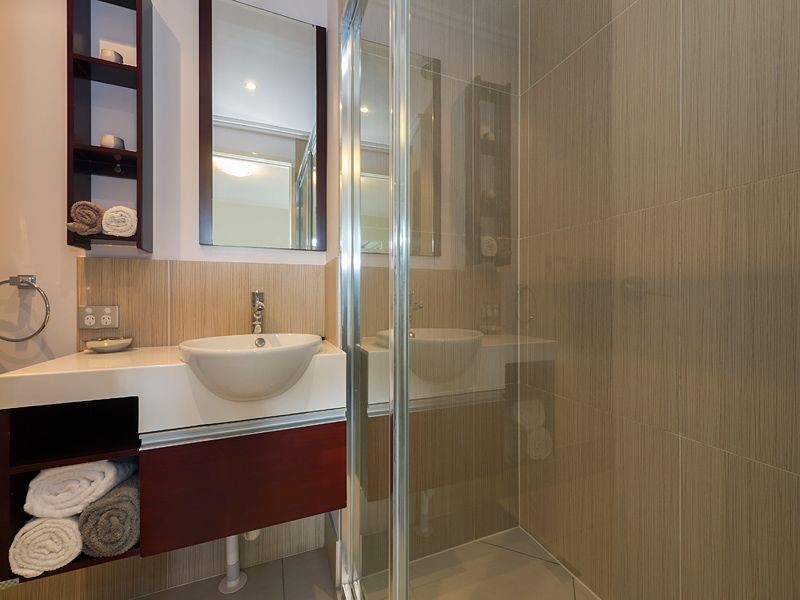 201/28 Dengate Lane, St Lucia QLD 4067
