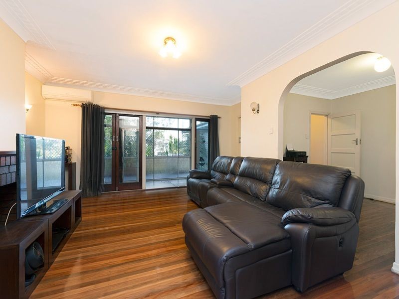 951 Moggill Road, Kenmore QLD 4069