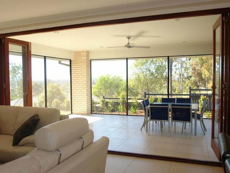 53 Hendos Place, Moggill QLD 4070