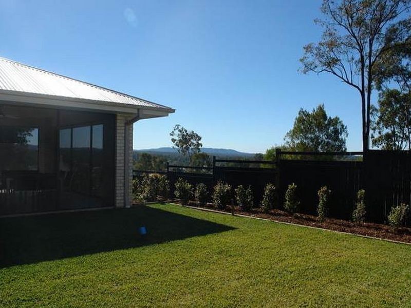 53 Hendos Place, Moggill QLD 4070