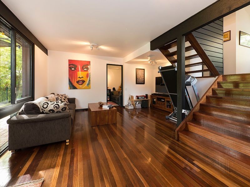 63 Twilight Street, Kenmore QLD 4069