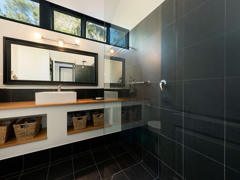 63 Twilight Street, Kenmore QLD 4069