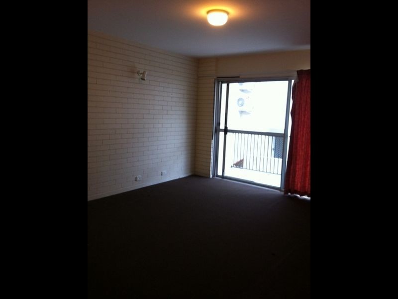 3/104 Gailey Road, St Lucia QLD 4067