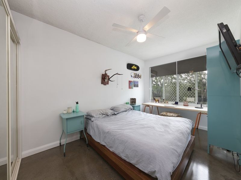 1/75 Sir Fred Schonell Drive, St Lucia QLD 4067