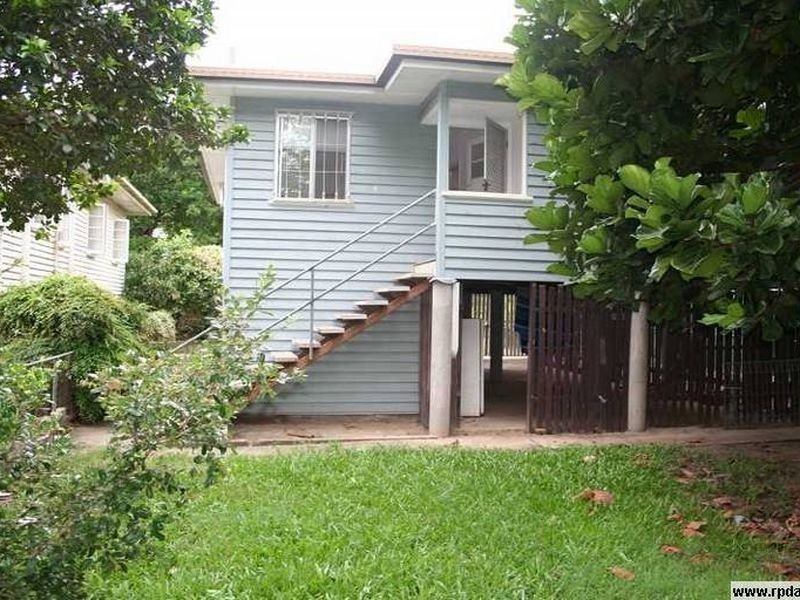 22 Evans Street, Kedron QLD 4031