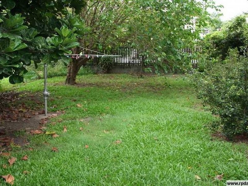22 Evans Street, Kedron QLD 4031