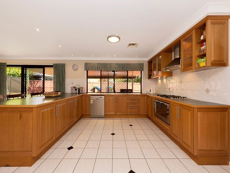 50 Pinkwood Street, Bellbowrie QLD 4070