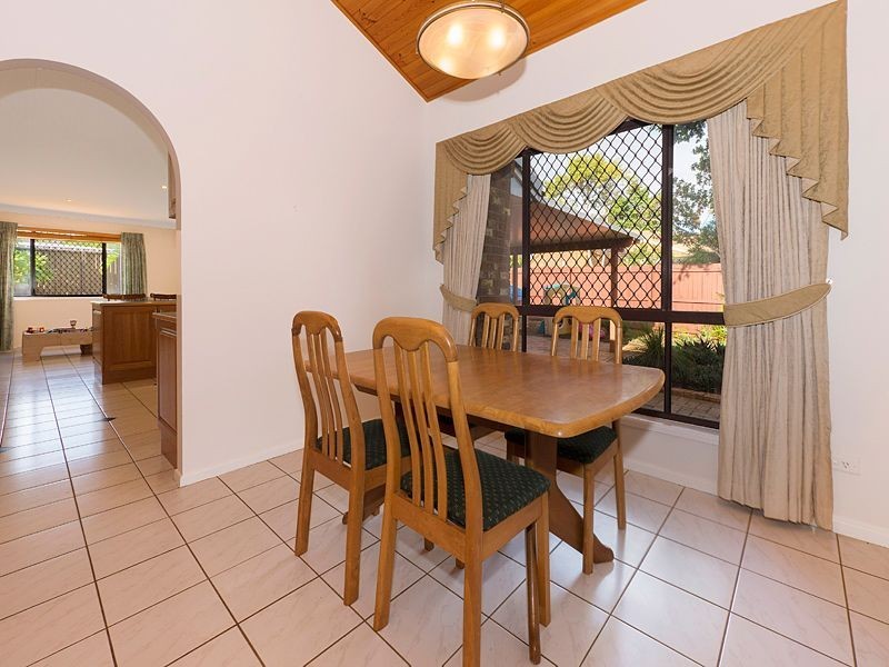 50 Pinkwood Street, Bellbowrie QLD 4070