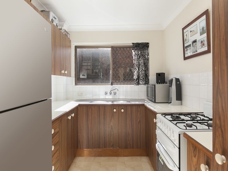 1/18 Foxton Street, Indooroopilly QLD 4068