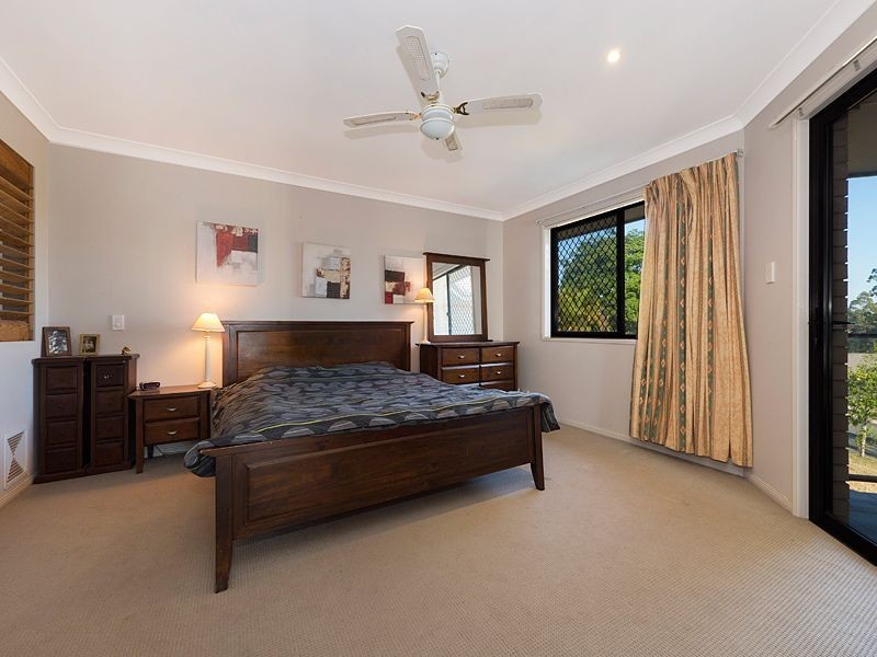 51 Lagoon Crescent, Bellbowrie QLD 4070