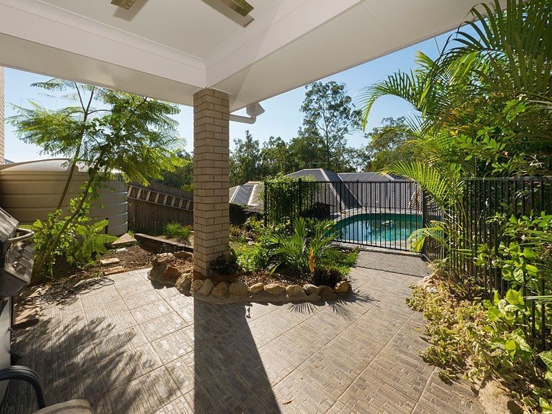 51 Lagoon Crescent, Bellbowrie QLD 4070