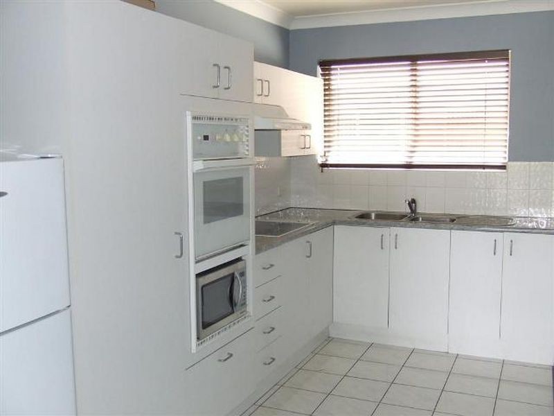 2/1 Sundridge Street, Taringa QLD 4068