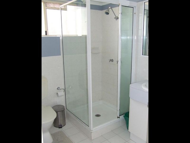 2/1 Sundridge Street, Taringa QLD 4068