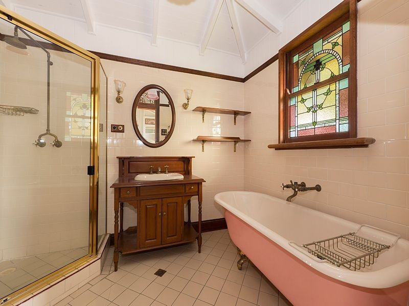 58 Weekes Road, Moggill QLD 4070