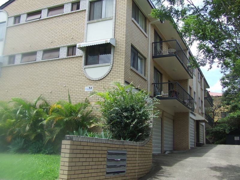 4/34 Mitre Street, St Lucia QLD 4067