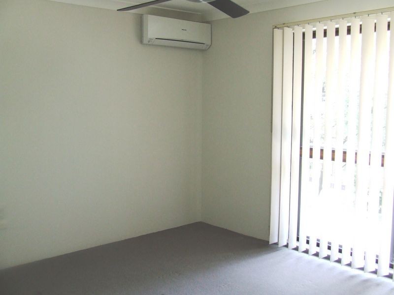 4/34 Mitre Street, St Lucia QLD 4067