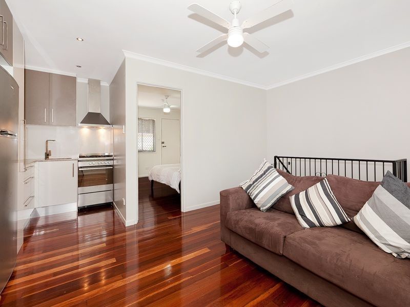 4/83 Indooroopilly Road, Taringa QLD 4068