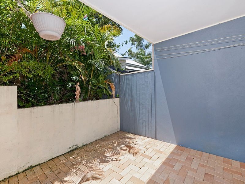 51 Manchester Terrace, Indooroopilly QLD 4068