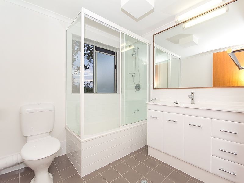 6/164 Macquarie Street, St Lucia QLD 4067