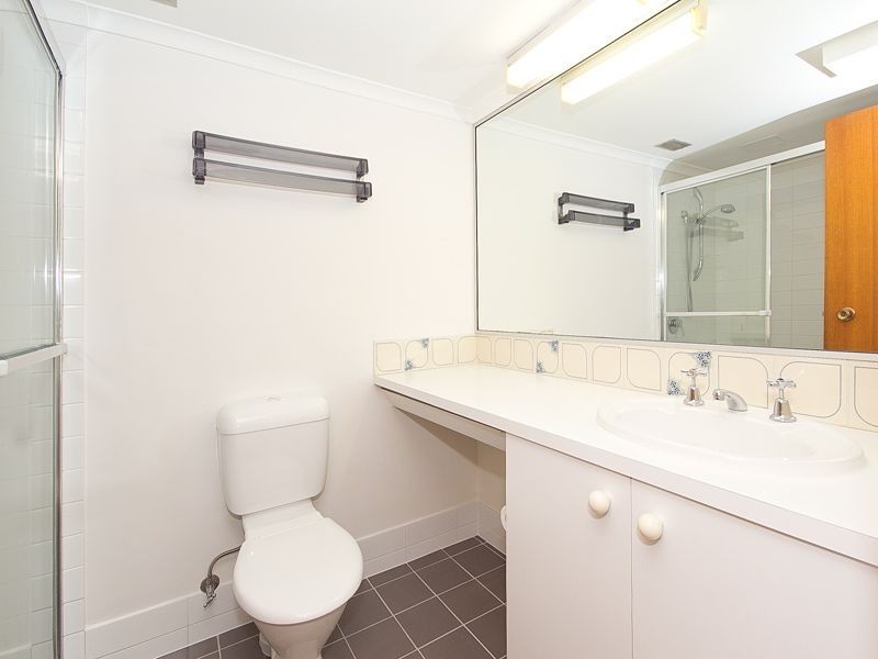 6/164 Macquarie Street, St Lucia QLD 4067