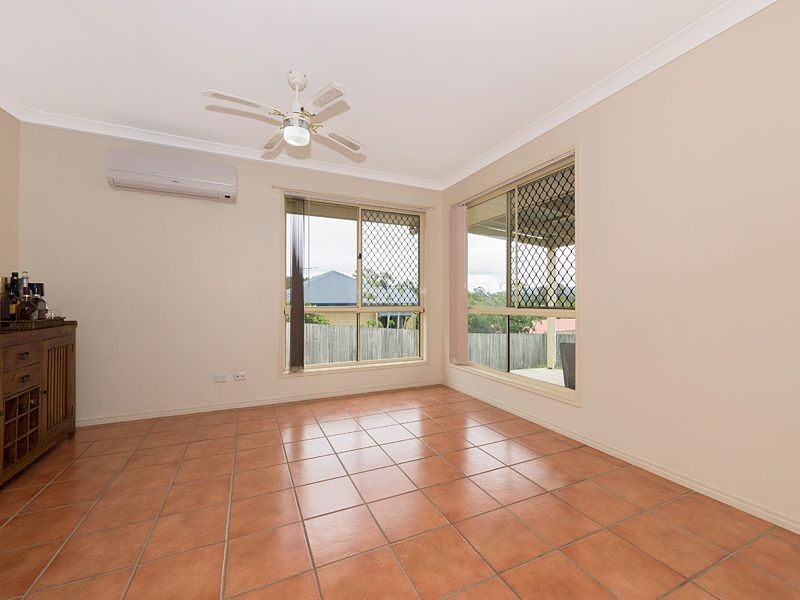 7 Volterra Place, Moggill QLD 4070