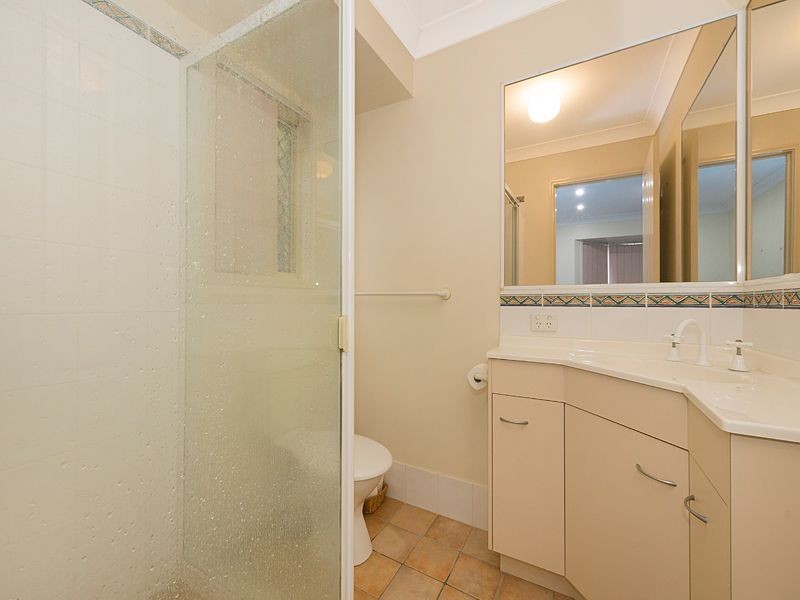 7 Volterra Place, Moggill QLD 4070