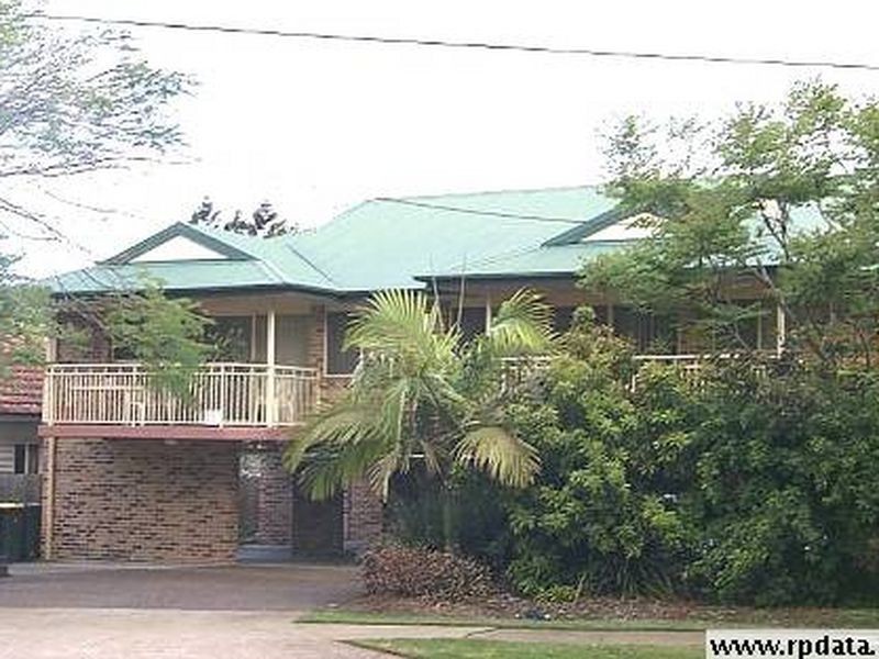 1/219 Sir Fred Schonell Drive, St Lucia QLD 4067