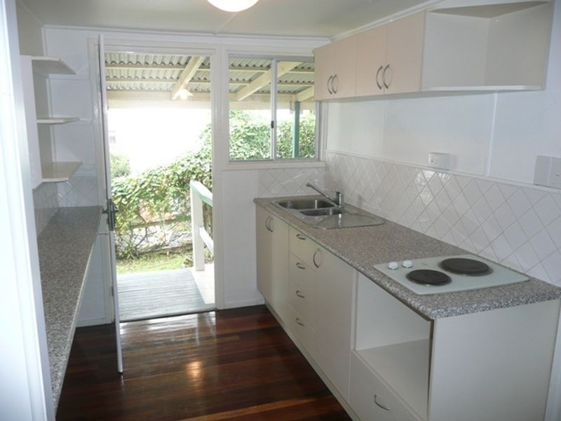 53 Sisley Street, St Lucia QLD 4067