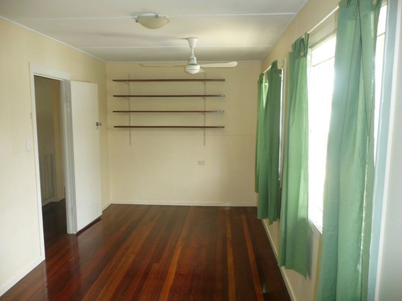 53 Sisley Street, St Lucia QLD 4067