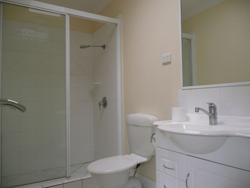 53 Sisley Street, St Lucia QLD 4067