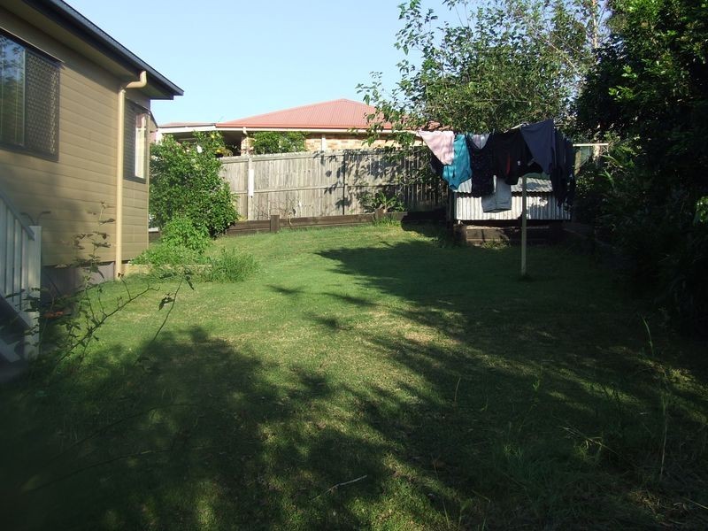 8 Taradale Close, Moggill QLD 4070